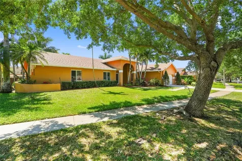 20260 NW 4th Street Pembroke Pines FL 33029