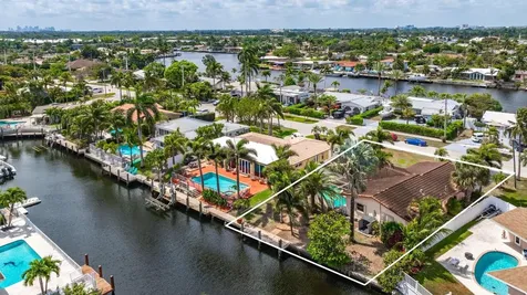 1120 SE 9th Avenue Pompano Beach FL 33060