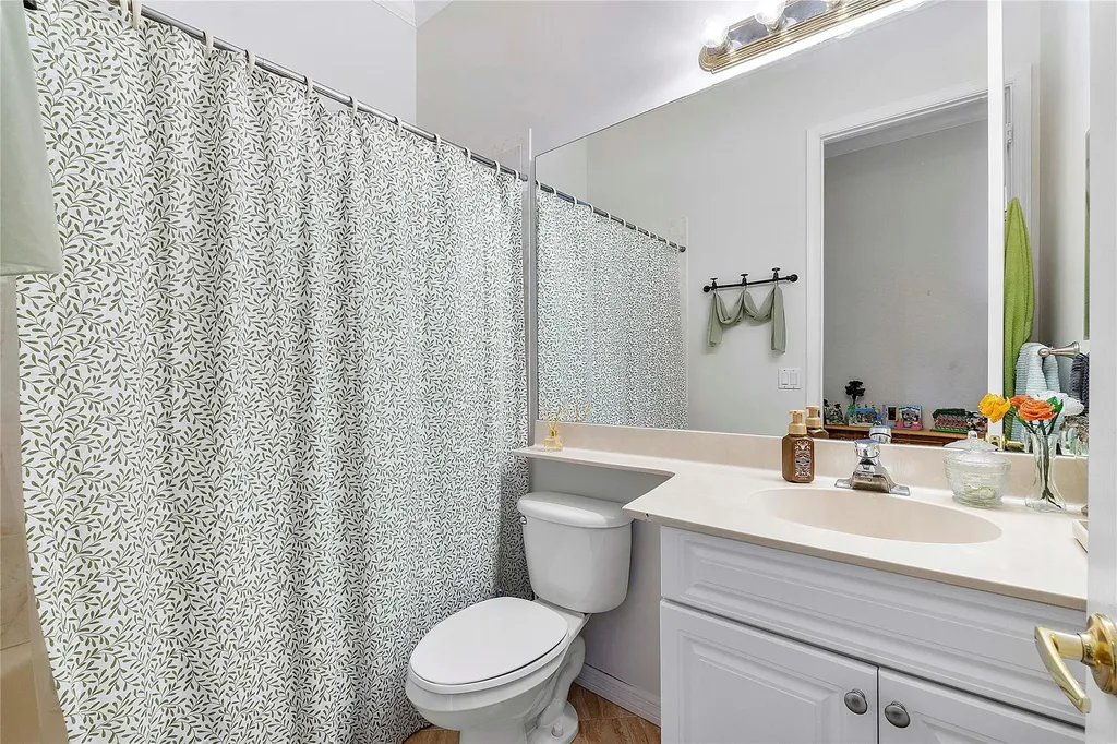 8833 Via Tuscany Drive Boynton Beach FL 33472