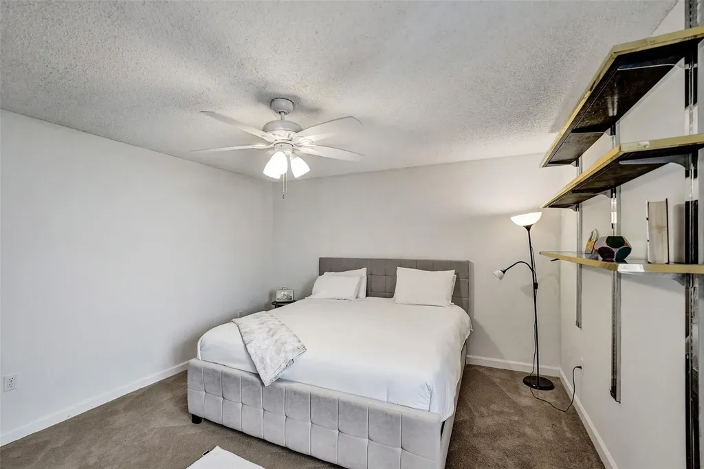 4060 N Hills Drive Hollywood FL 33021