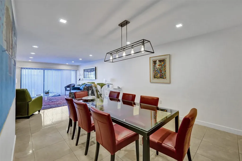 4060 N Hills Drive Hollywood FL 33021