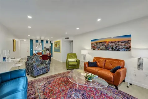 4060 N Hills Drive Hollywood FL 33021