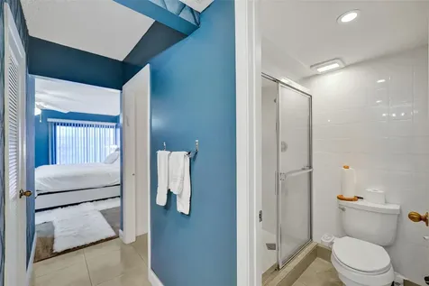 4060 N Hills Drive Hollywood FL 33021