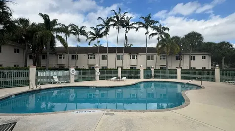 2125 77th Way Pembroke Pines FL 33024
