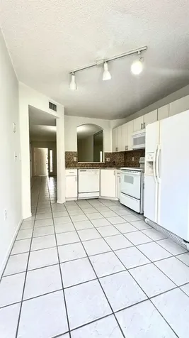 2125 77th Way Pembroke Pines FL 33024