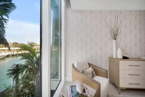 2311 SE 17th Street Fort Lauderdale FL 33316