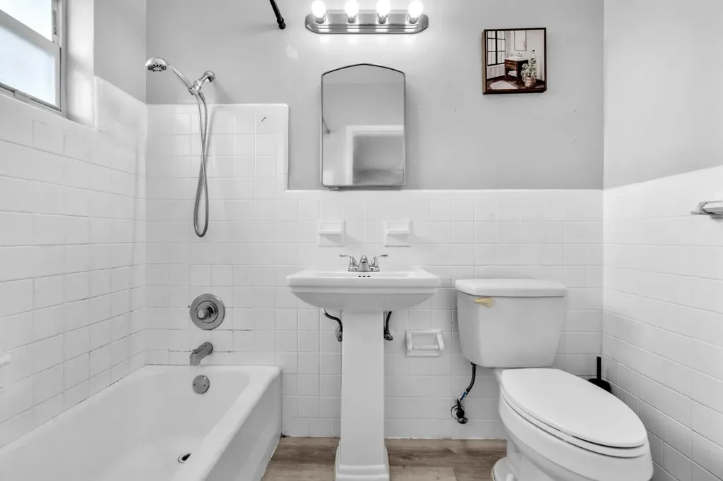 1925 NE 26th Street Wilton Manors FL 33305