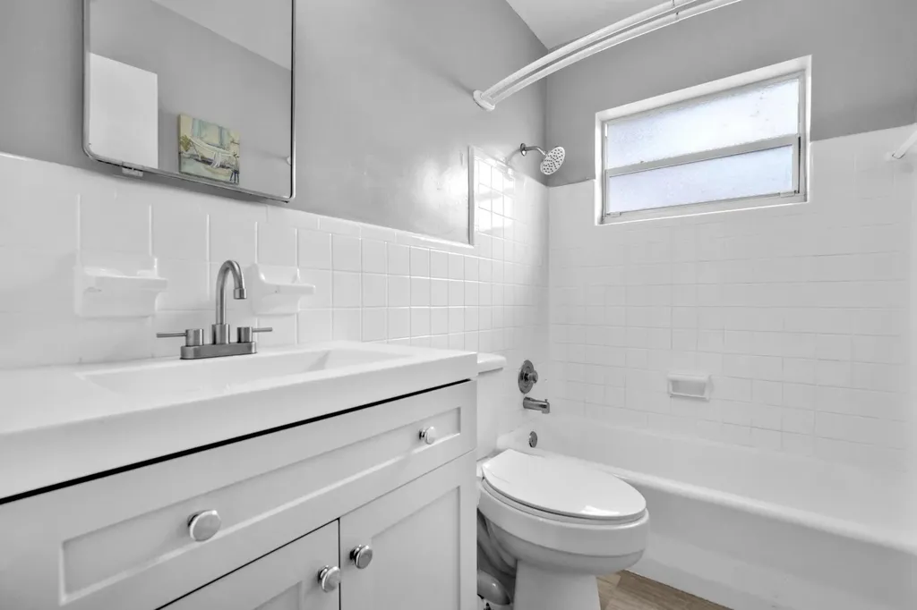 1925 NE 26th Street Wilton Manors FL 33305