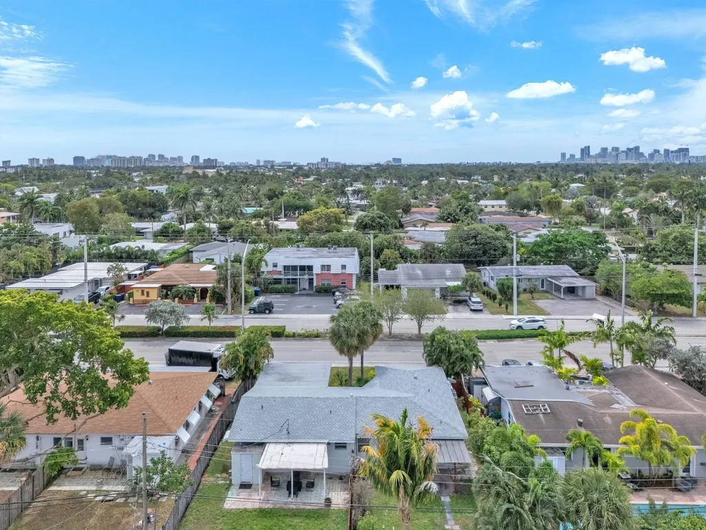 1925 NE 26th Street Wilton Manors FL 33305