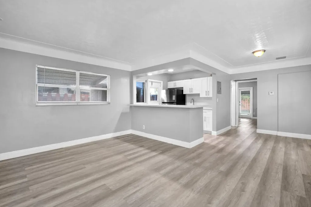 1925 NE 26th Street Wilton Manors FL 33305