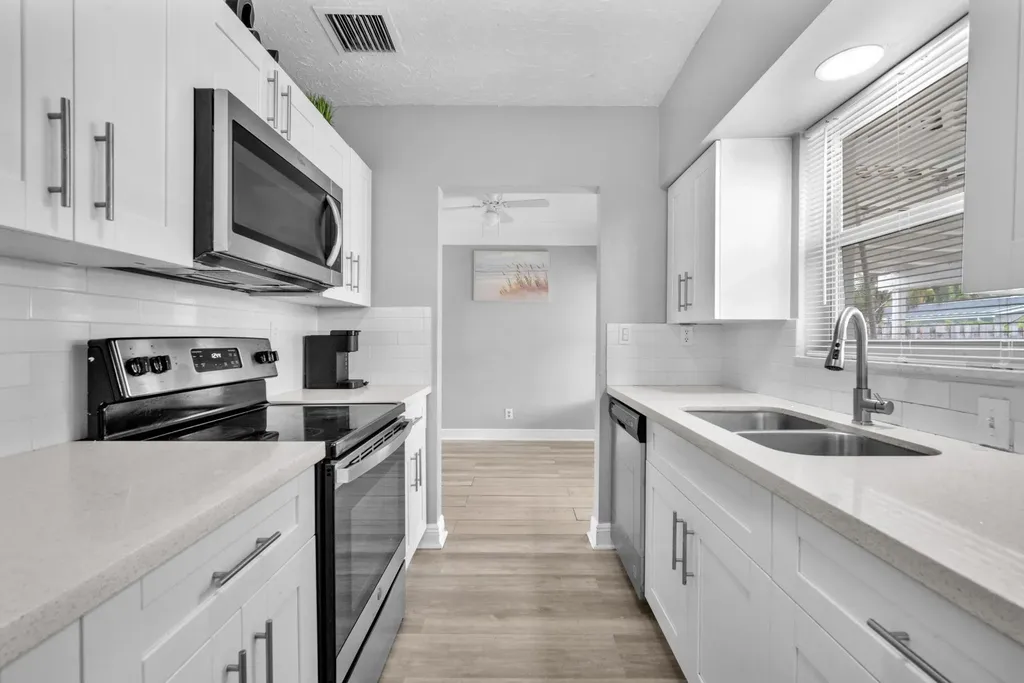 1925 NE 26th Street Wilton Manors FL 33305