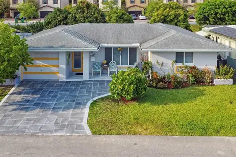 4945 NW 55th Court Tamarac FL 33319