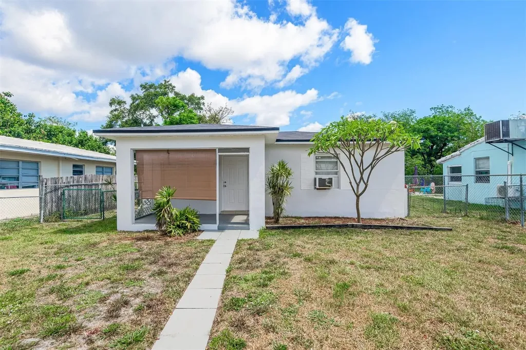 2539 Wilson Street Hollywood FL 33020