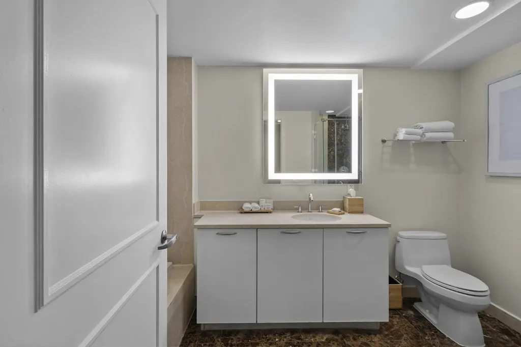 505 N Fort Lauderdale Beach Fort Lauderdale FL 33304