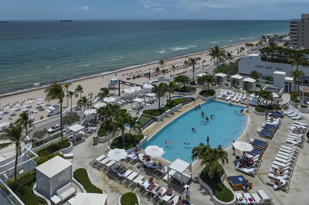 505 N Fort Lauderdale Beach Fort Lauderdale FL 33304
