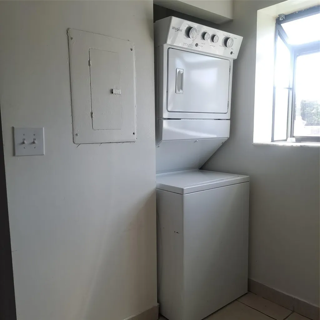 3030 NW 68th Street Fort Lauderdale FL 33309