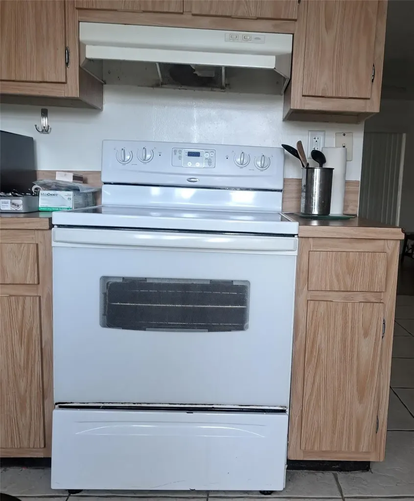 3030 NW 68th Street Fort Lauderdale FL 33309