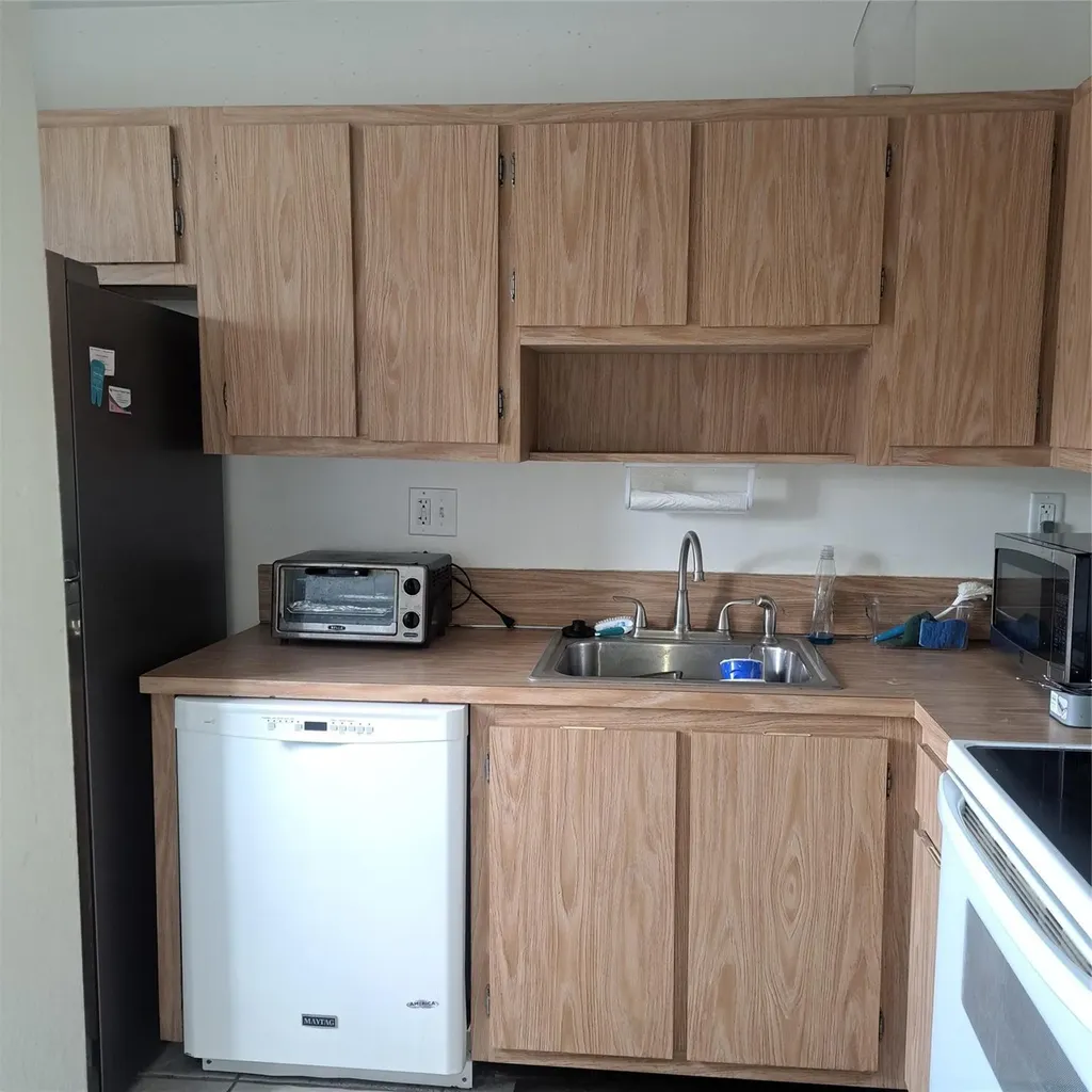 3030 NW 68th Street Fort Lauderdale FL 33309