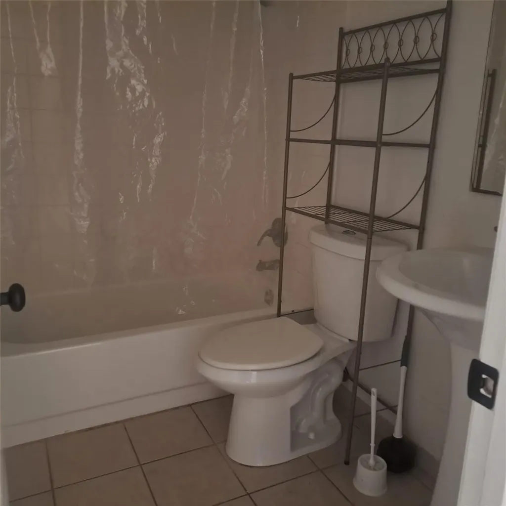 3030 NW 68th Street Fort Lauderdale FL 33309