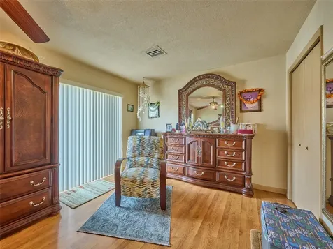 33 Spinning Wheel Lane Tamarac FL 33319