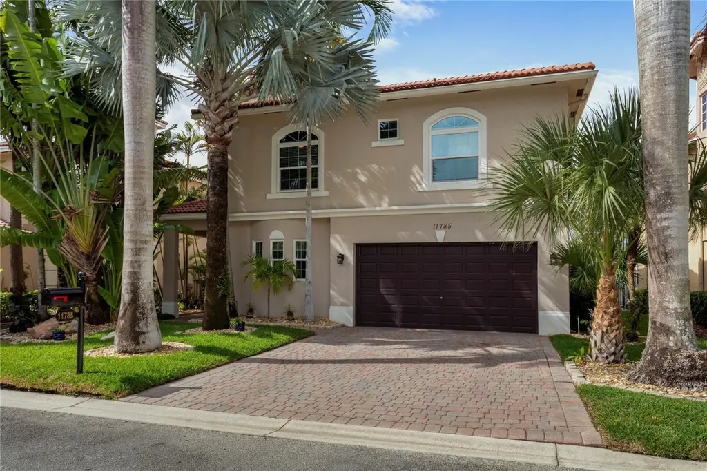 11785 NW 2nd Street Plantation FL 33325