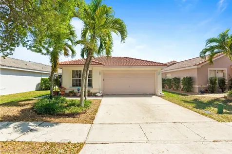 2433 SW 177th Terrace Miramar FL 33029