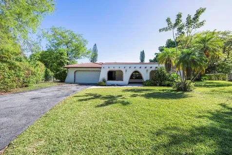 3561 NW 97th Terrace Coral Springs FL 33065