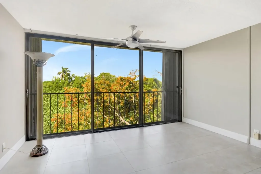 501 SW 11th Place Boca Raton FL 33432