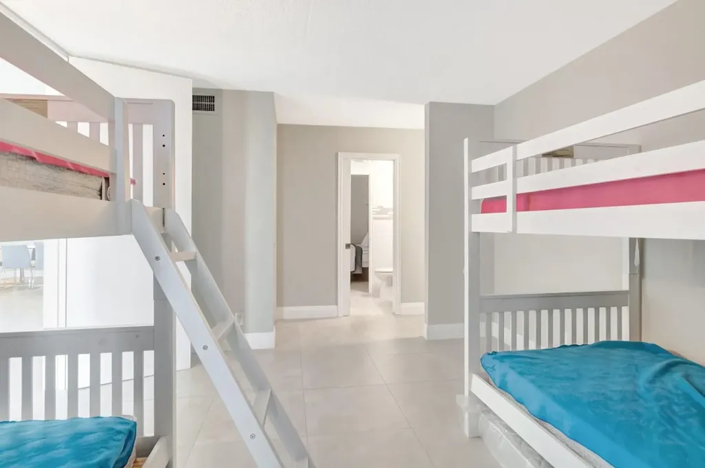 501 SW 11th Place Boca Raton FL 33432