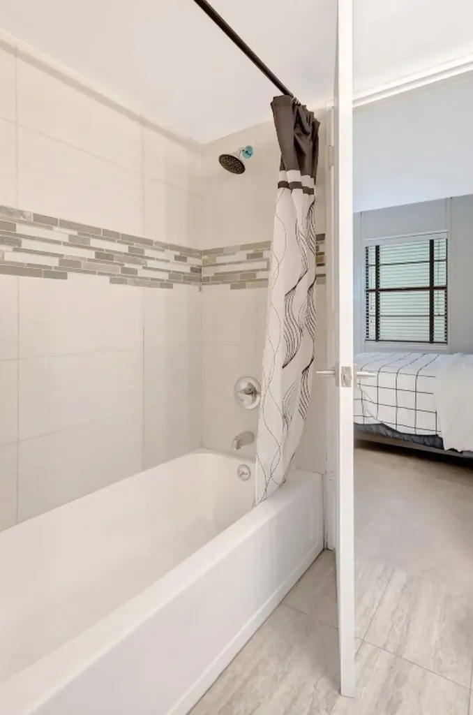 501 SW 11th Place Boca Raton FL 33432
