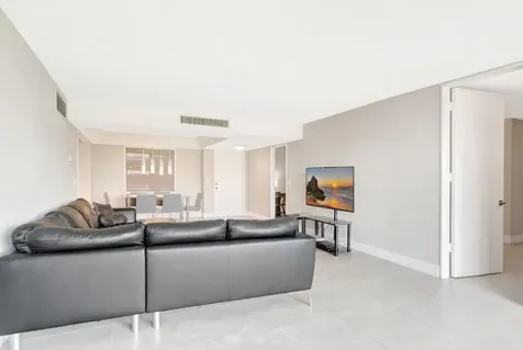501 SW 11th Place Boca Raton FL 33432