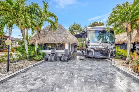 58 S Carol Parkway Margate FL 33068