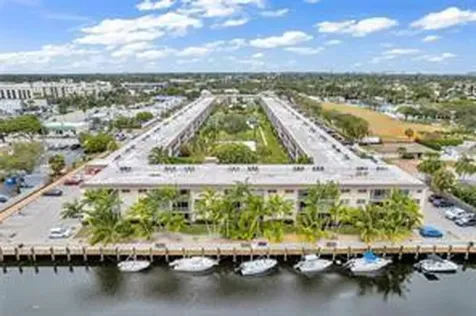 4500 N Federal Highway Lighthouse Point FL 33064