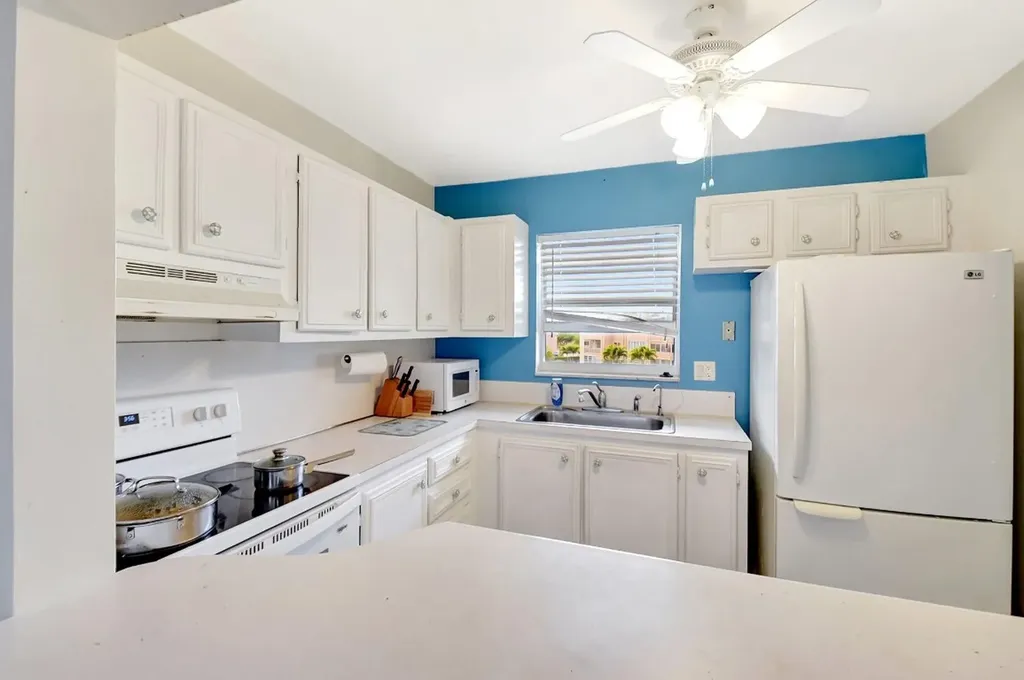 715 Lori Drive Palm Springs FL 33461