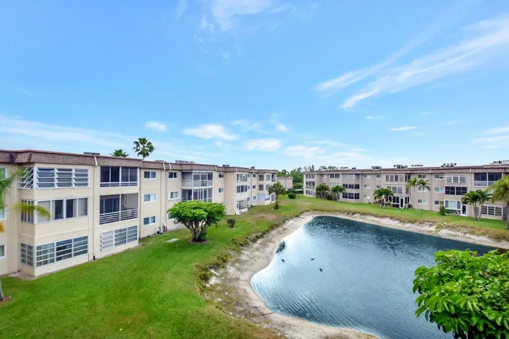 715 Lori Drive Palm Springs FL 33461