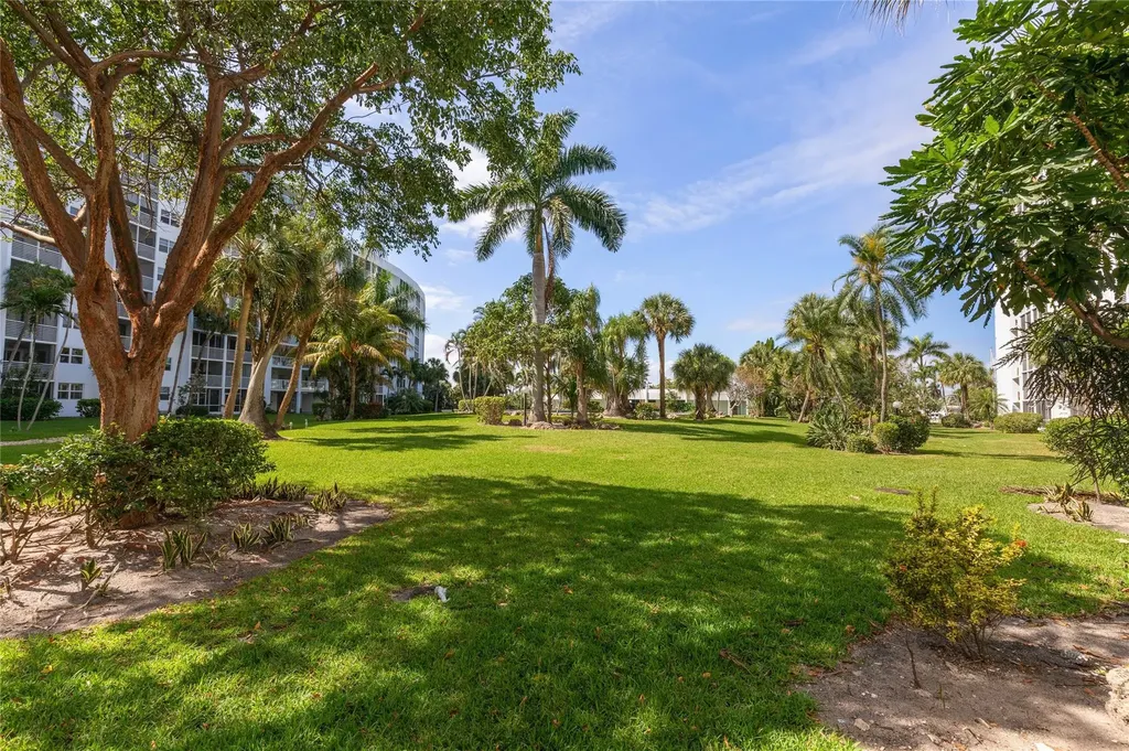 2731 NE 14th Street Causeway Pompano Beach FL 33062