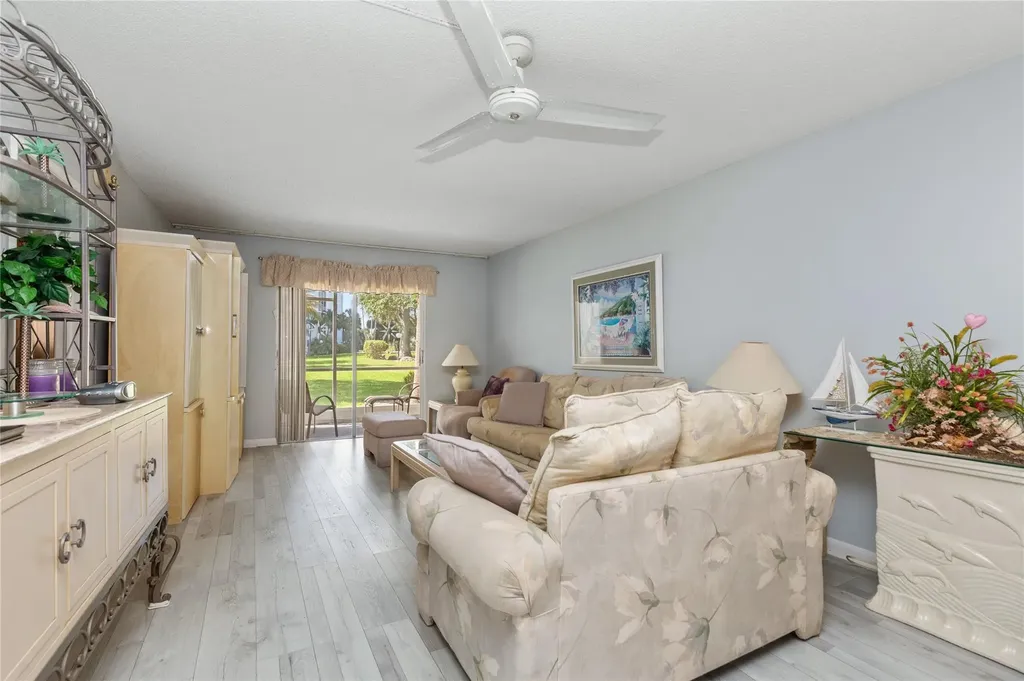 2731 NE 14th Street Causeway Pompano Beach FL 33062