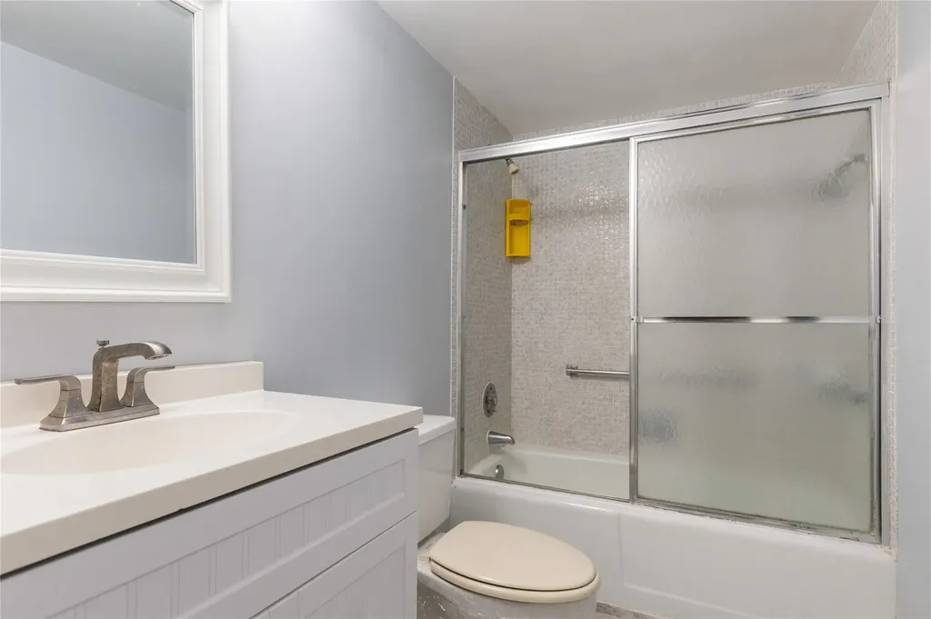 2731 NE 14th Street Causeway Pompano Beach FL 33062