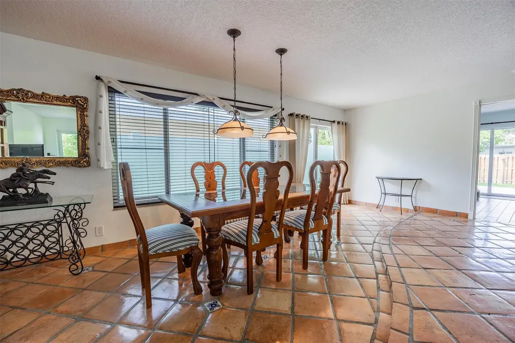 1924 NE 18th Street Fort Lauderdale FL 33305