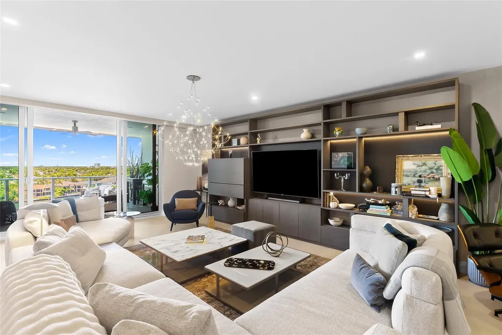 435 Bayshore Drive Fort Lauderdale FL 33304