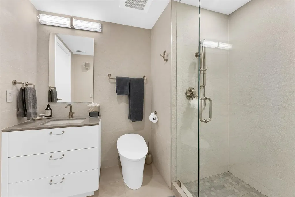 435 Bayshore Drive Fort Lauderdale FL 33304