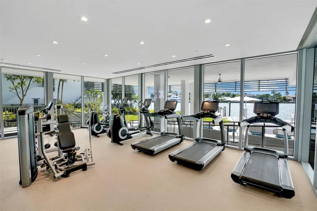 435 Bayshore Drive Fort Lauderdale FL 33304