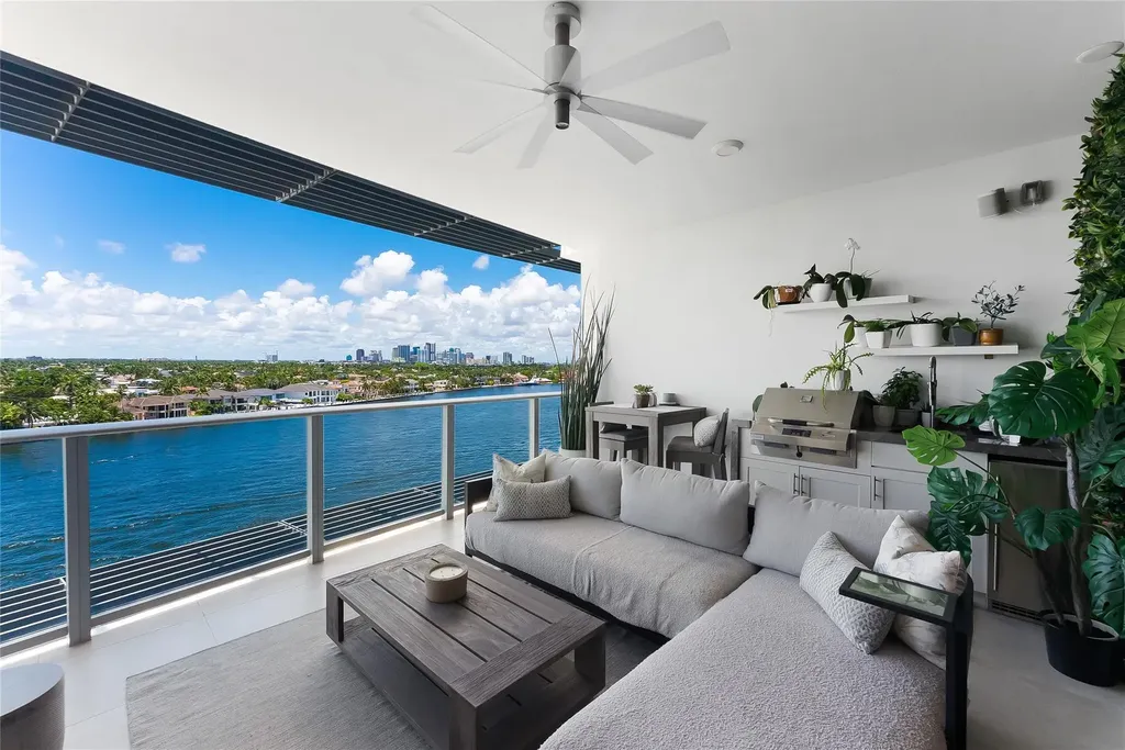 435 Bayshore Drive Fort Lauderdale FL 33304
