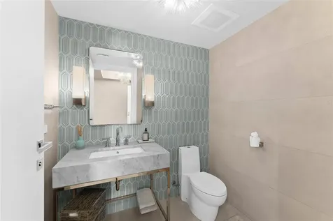 435 Bayshore Drive Fort Lauderdale FL 33304