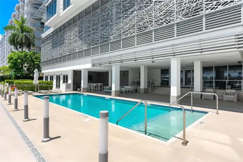 435 Bayshore Drive Fort Lauderdale FL 33304