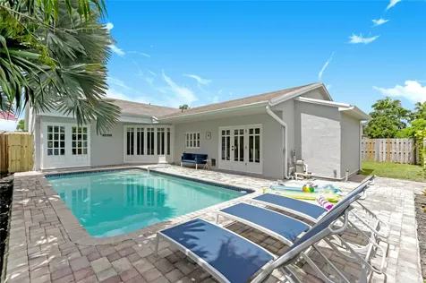 16643 Redwood Way Weston FL 33326