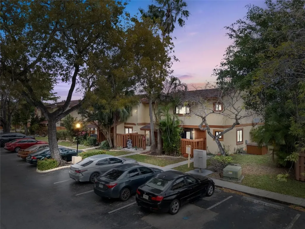4068 Sierra Terrace Sunrise FL 33351