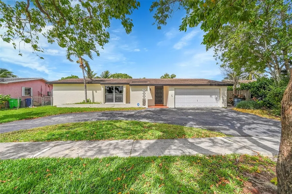 3631 NW 115th Terrace Sunrise FL 33323