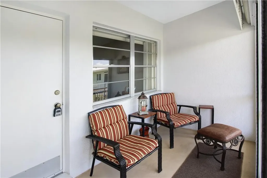 2100 NE 38th Street Lighthouse Point FL 33064