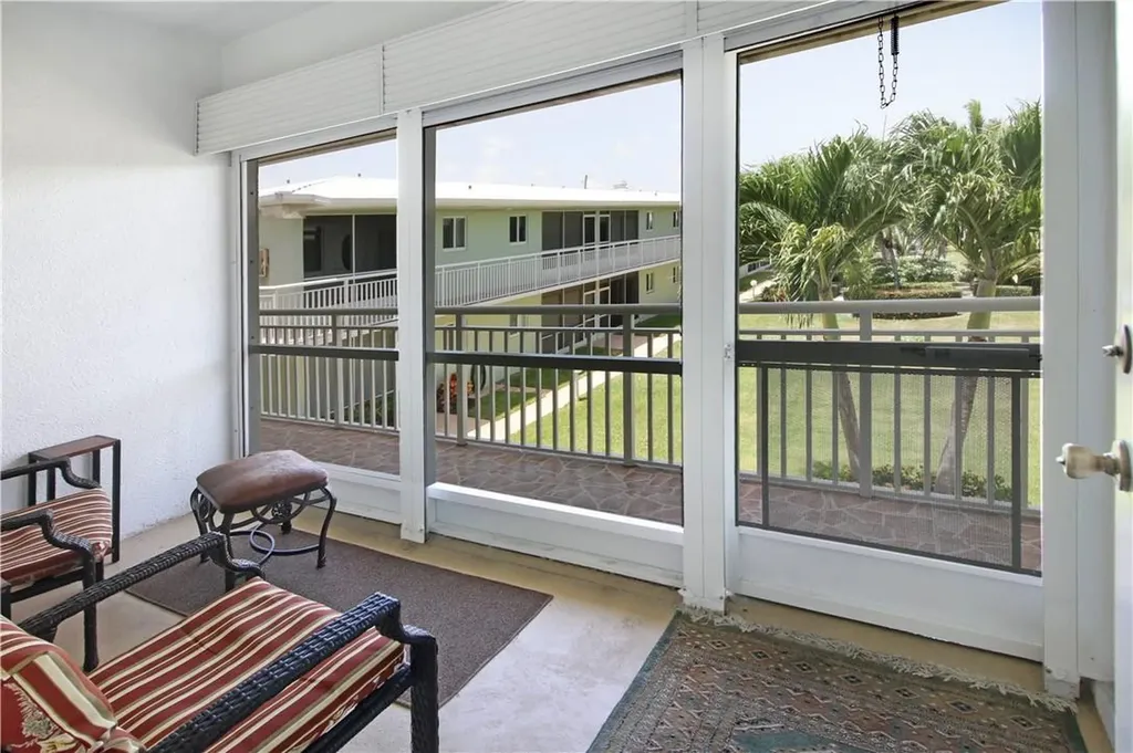 2100 NE 38th Street Lighthouse Point FL 33064